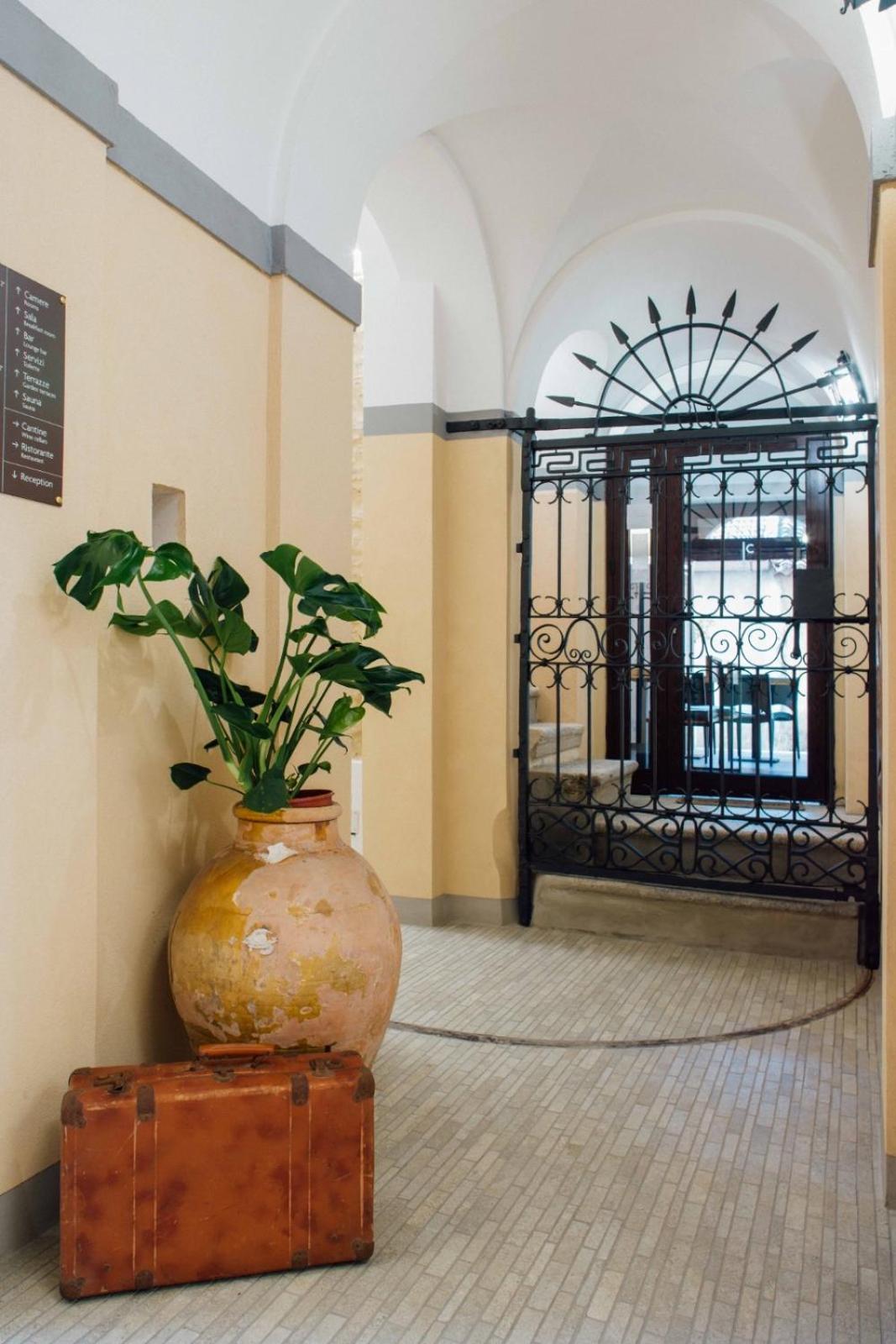 Le Corti - Dimora Storica Acomodação com café da manhã Polistena Exterior foto